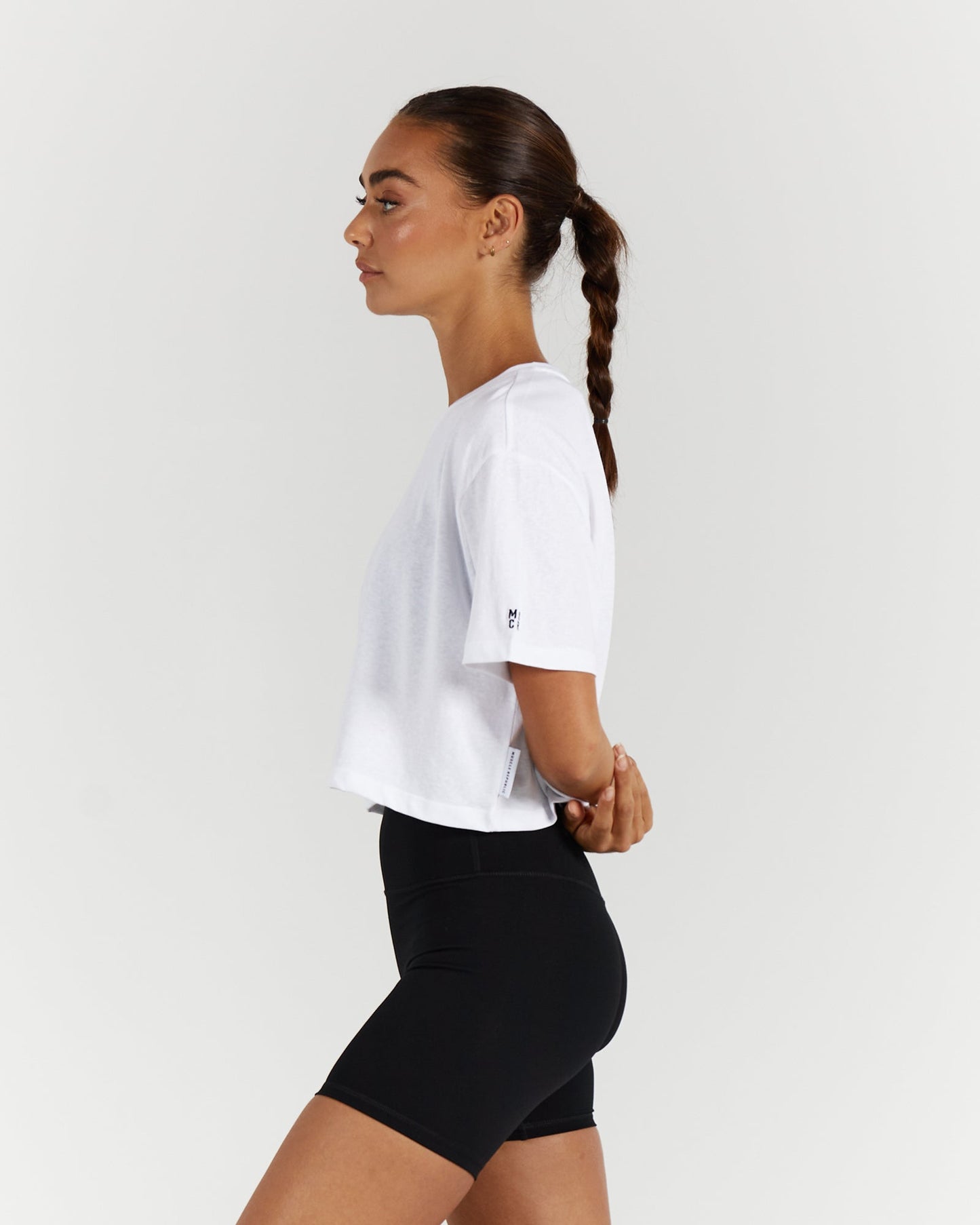 BASE CROP TEE - WHITE