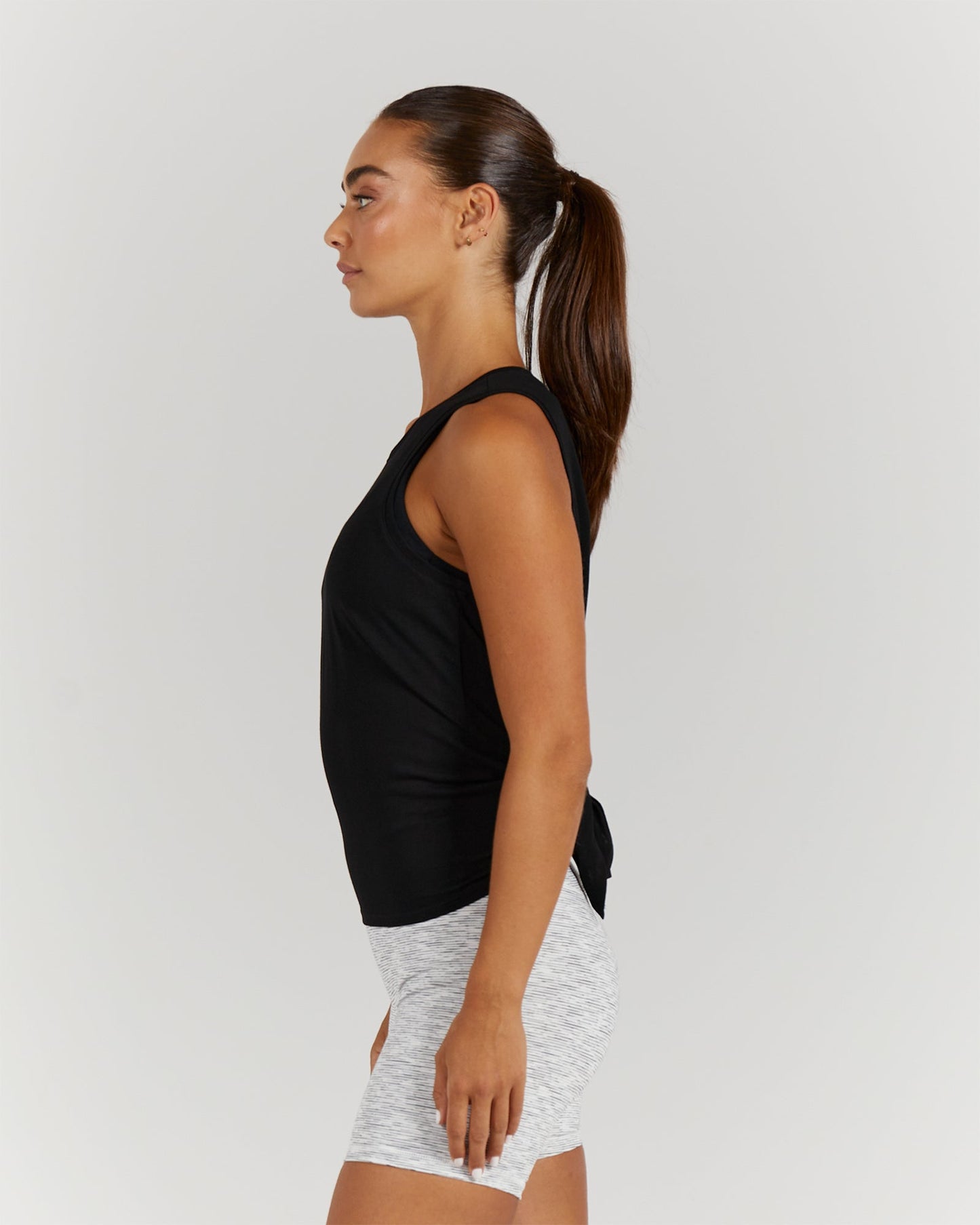 KITA TIE BACK TOP - BLACK